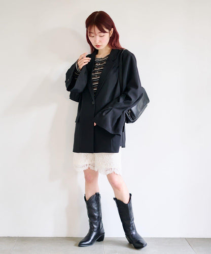 喇叭袖設計夾克