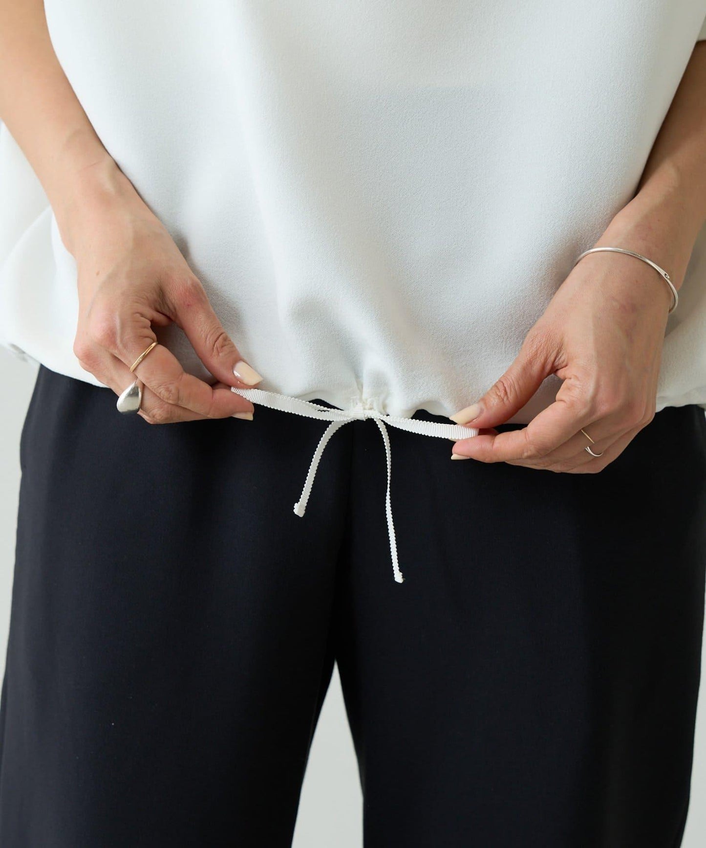 彈力喬其紗套頭上衣