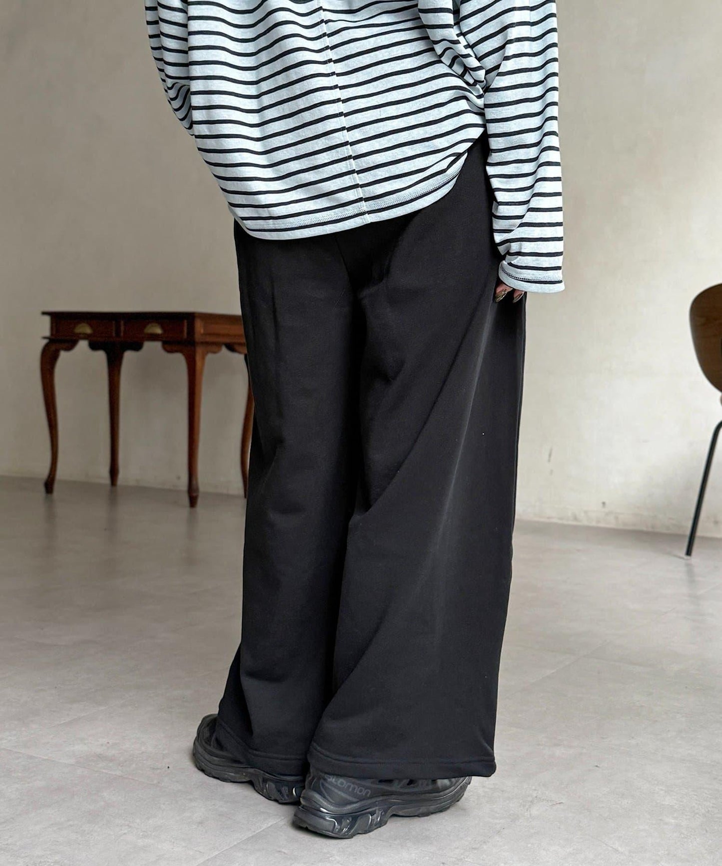 雙褶 彎刀廓形 褲子