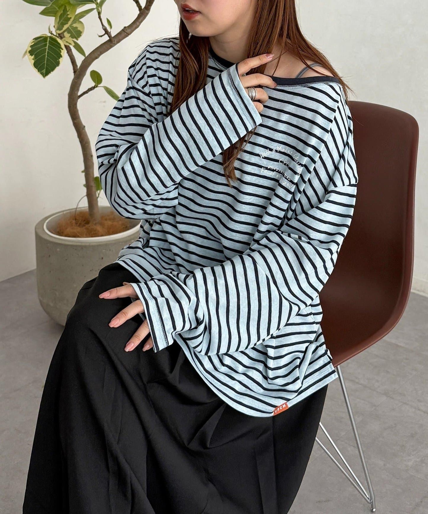 粗節透紗單肩長袖T恤