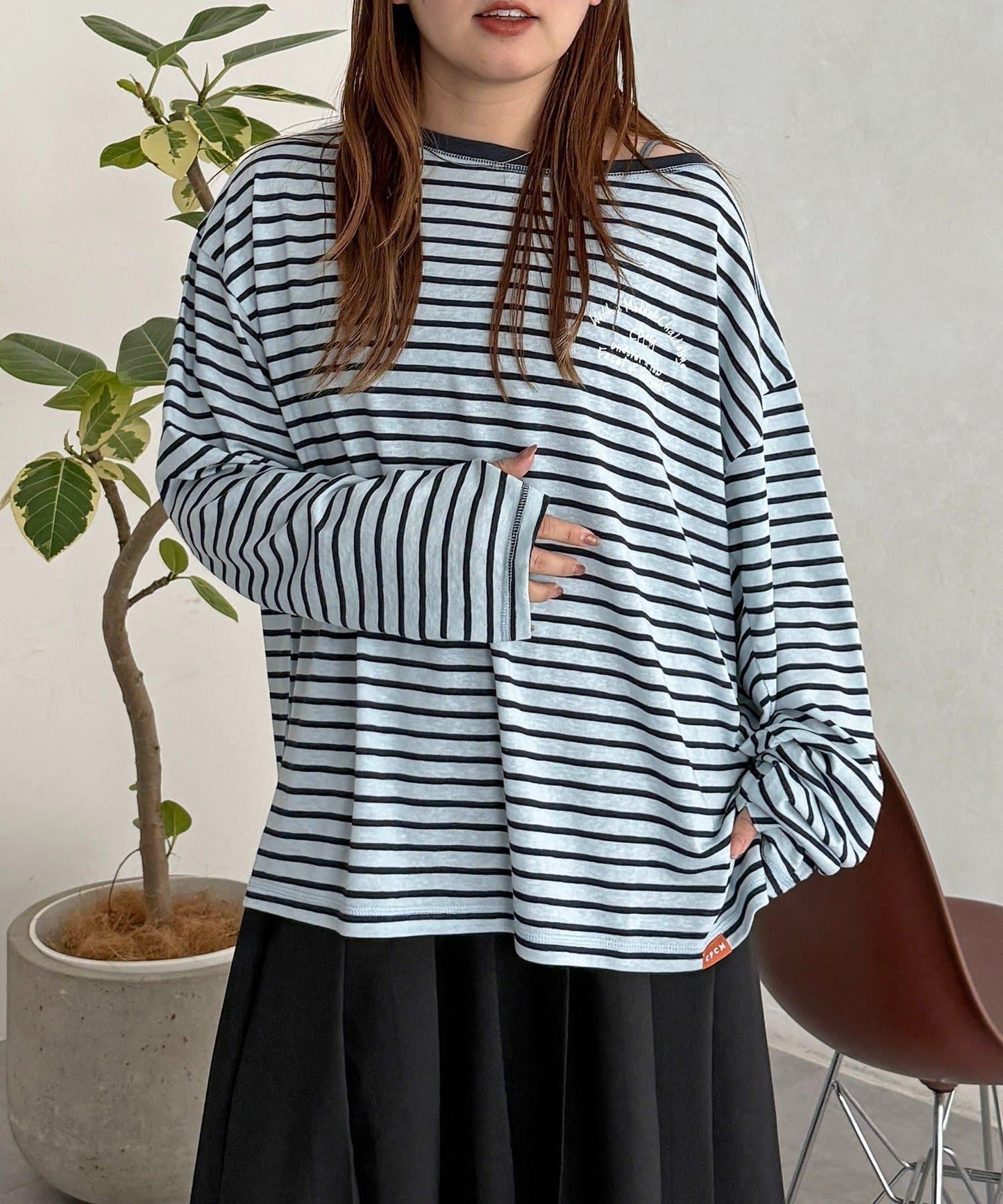 粗節透紗單肩長袖T恤