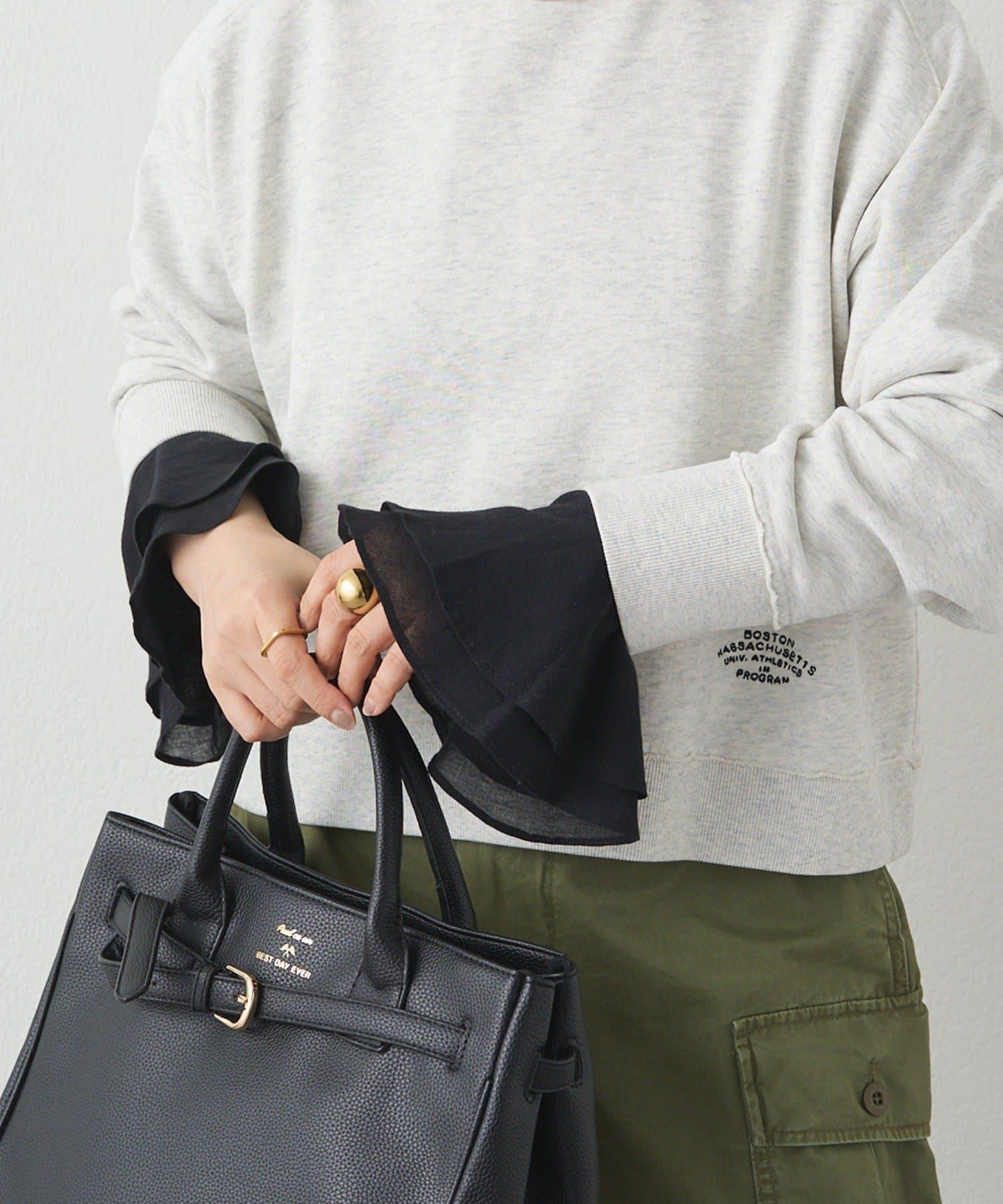 梭織喇叭袖口針織上衣