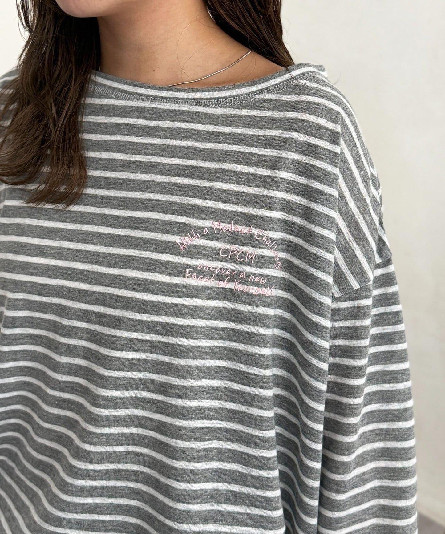 粗節透紗單肩長袖T恤