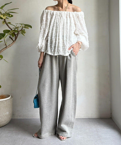 一字肩圓點提花襯衫