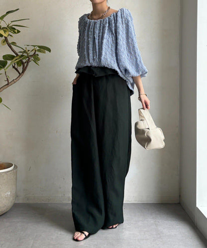 一字肩圓點提花襯衫