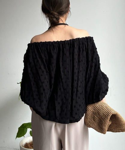 一字肩圓點提花襯衫