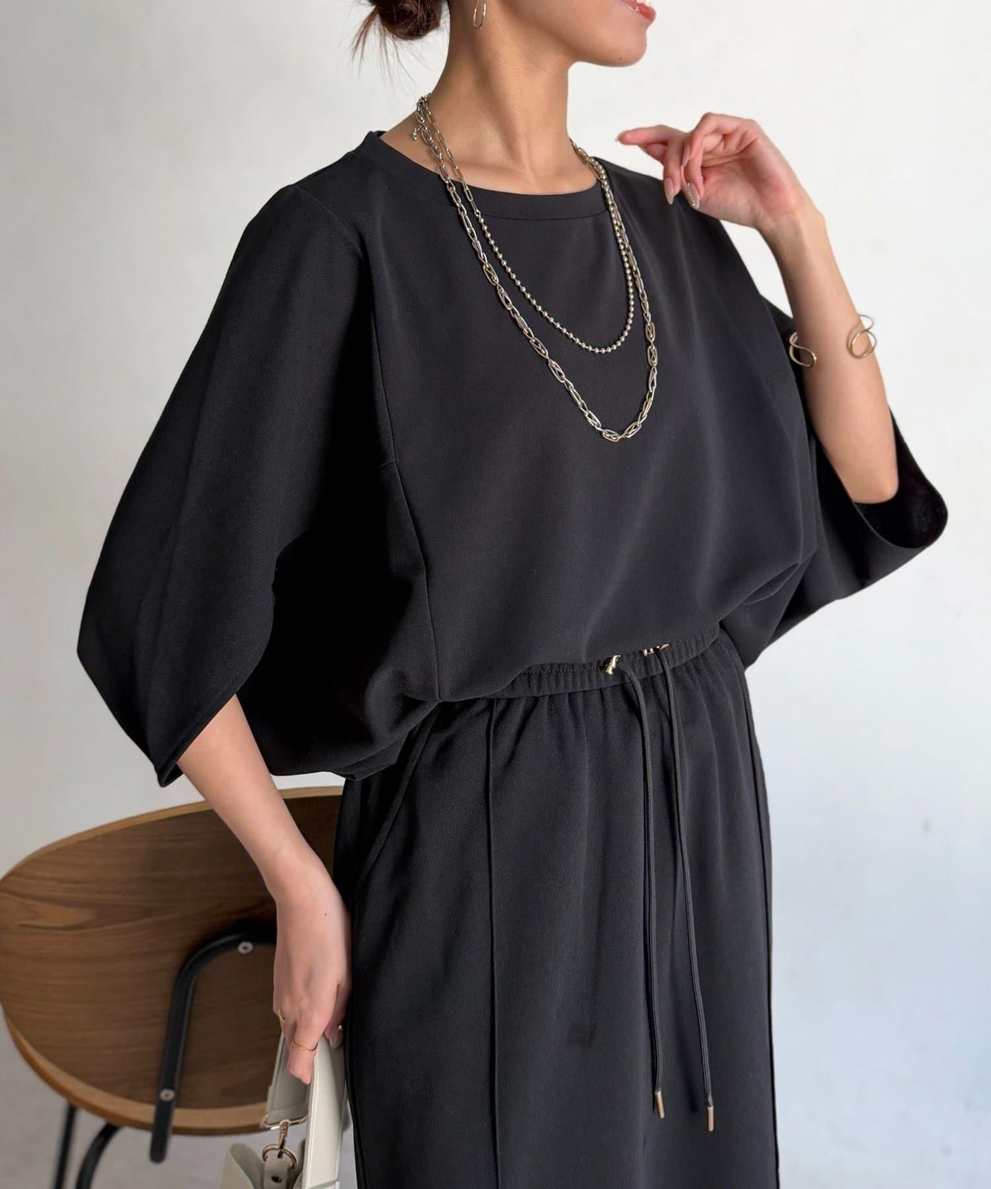 梨地面料闊袖套頭上衣