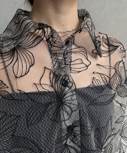 網紗花卉刺繡襯衫