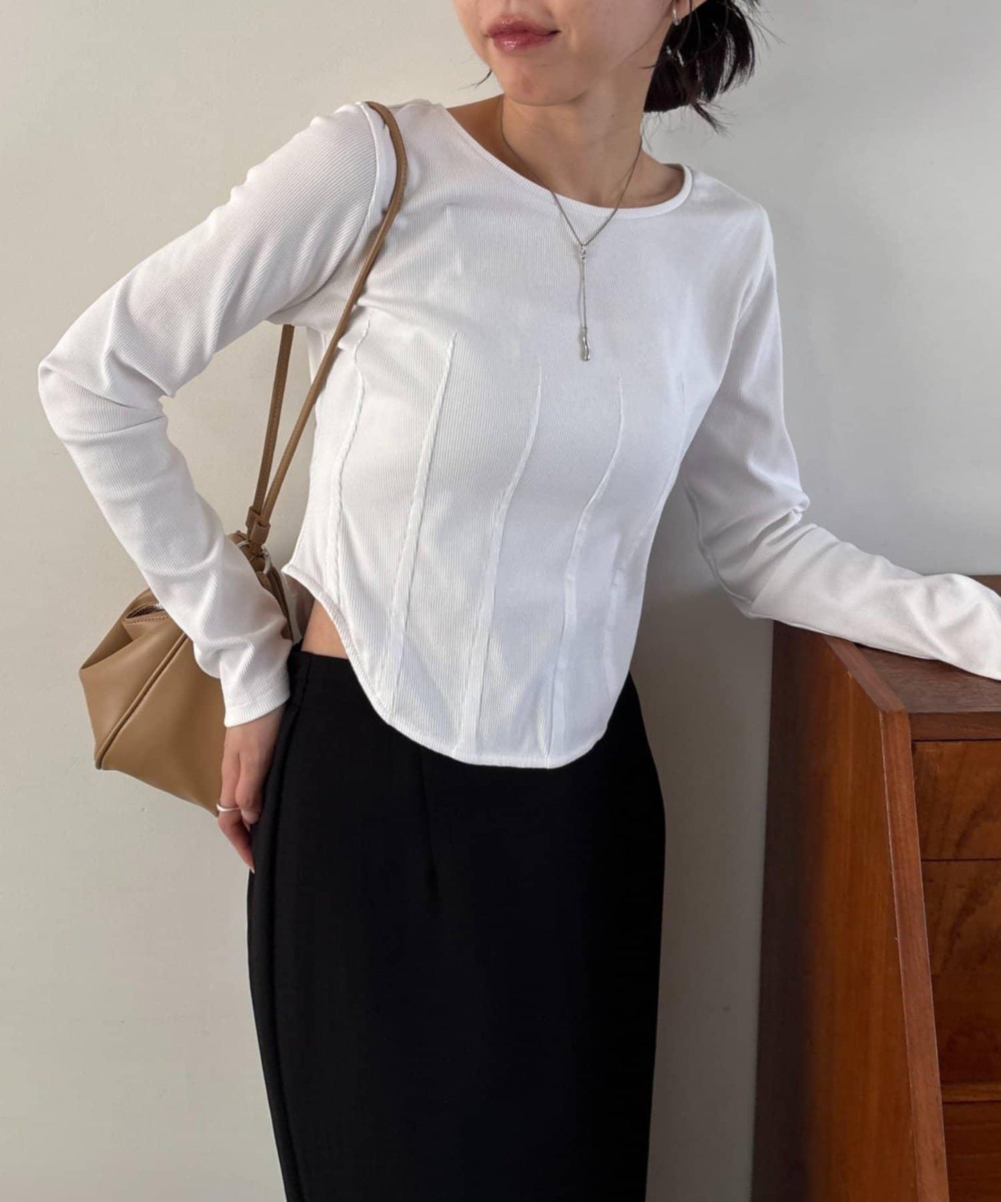 緊身胸衣設計長袖T恤