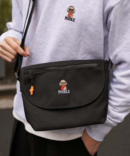 DOG 刺繡Logo翻蓋單肩包