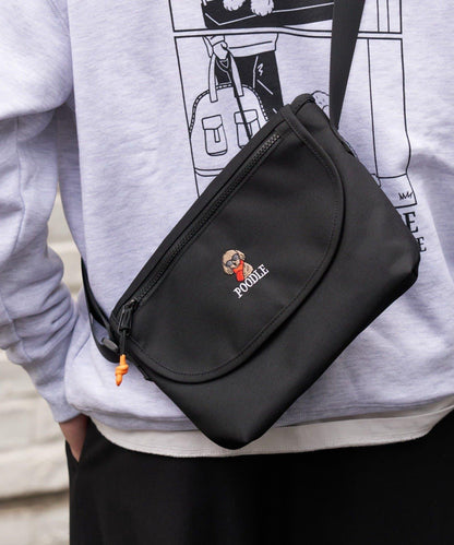 DOG 刺繡Logo翻蓋單肩包