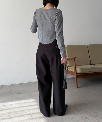 緊身胸衣設計長袖T恤