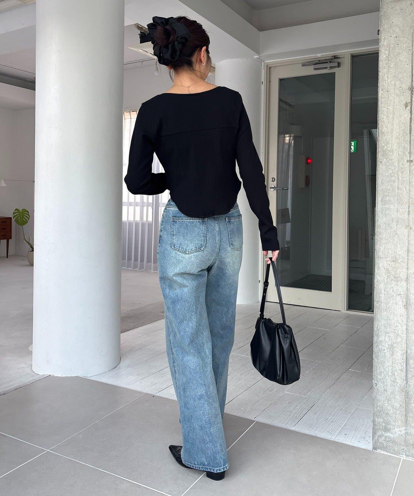 緊身胸衣設計長袖T恤