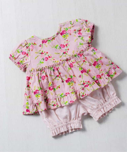 リンク 玫瑰花園Milky套裝