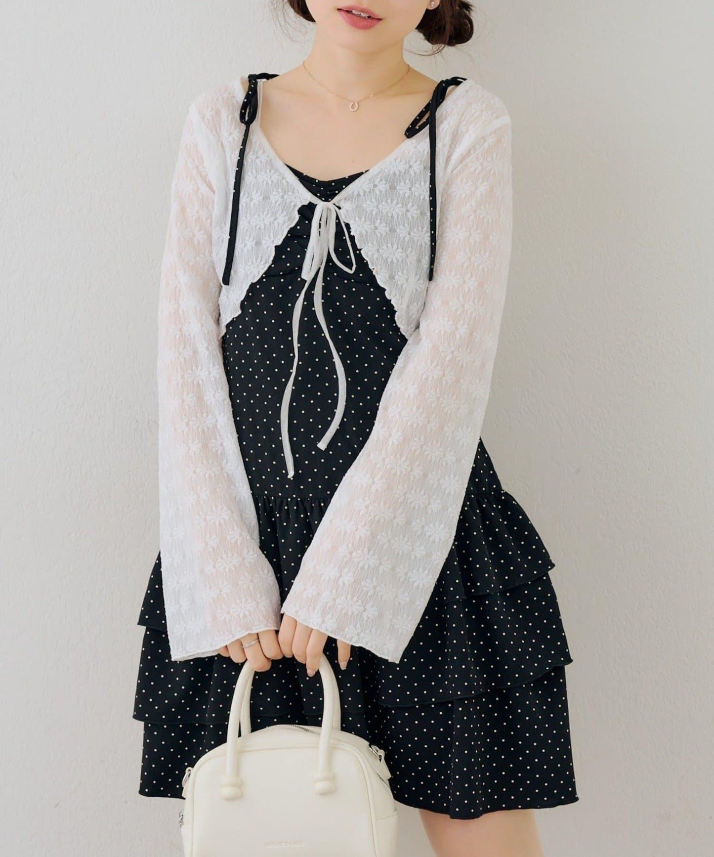 蕾絲小披肩吊帶長款上衣套裝