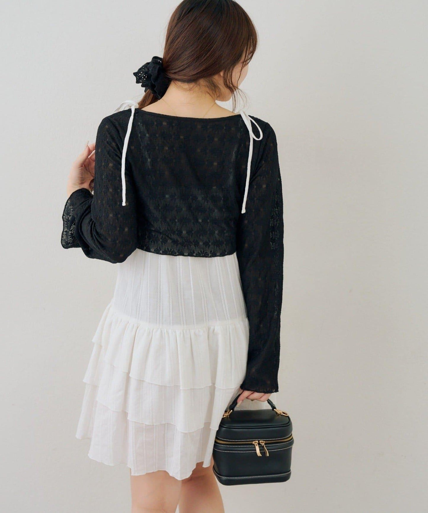 蕾絲小披肩吊帶長款上衣套裝