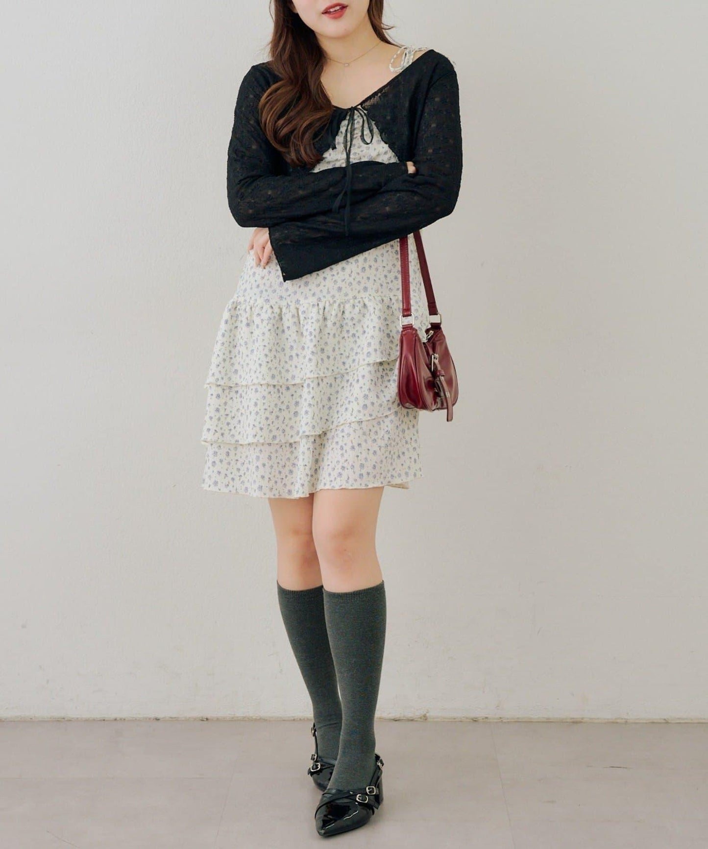 蕾絲小披肩吊帶長款上衣套裝