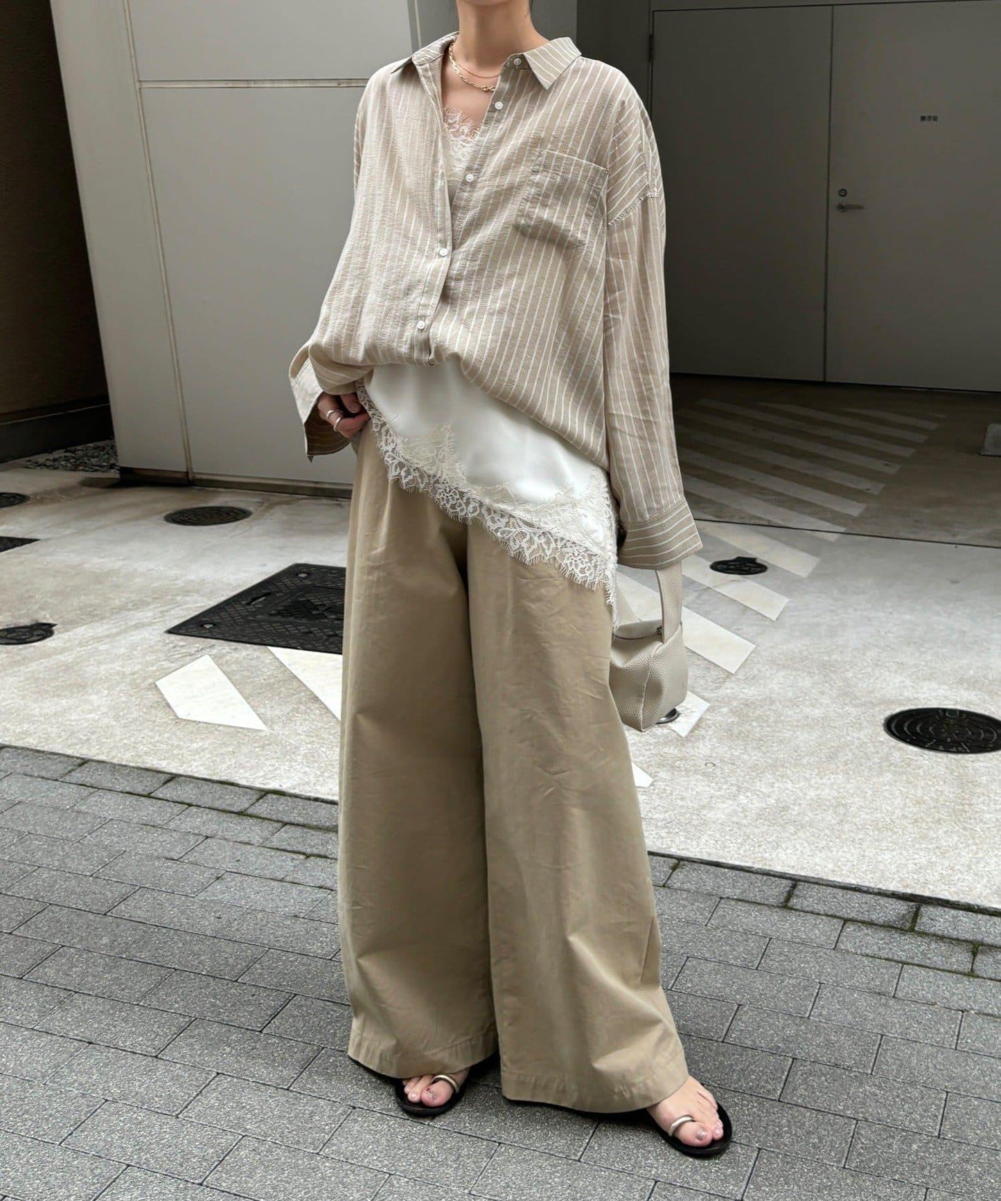 多穿法條紋設計襯衫