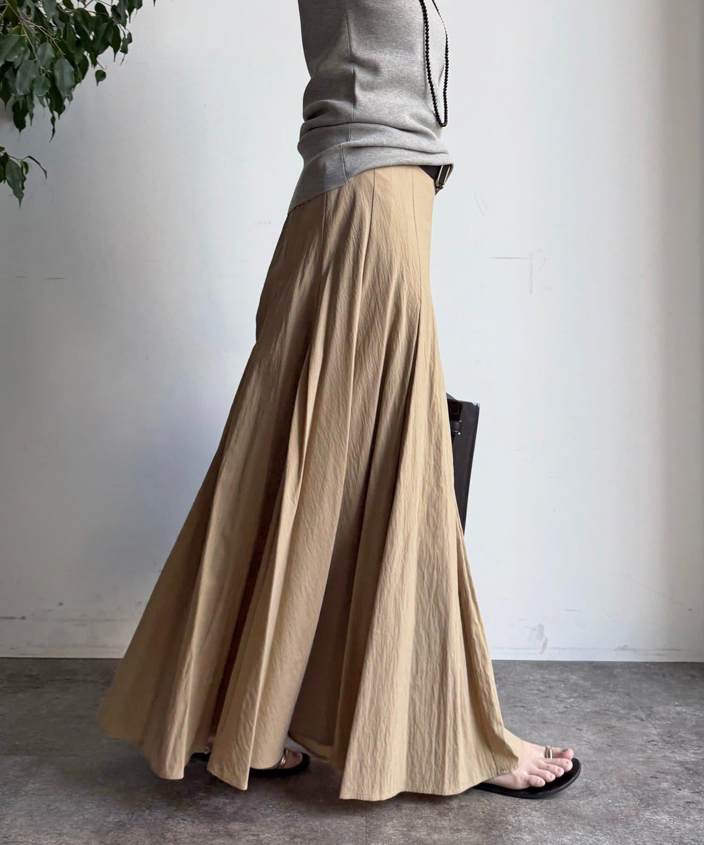 褶襉傘擺半身裙