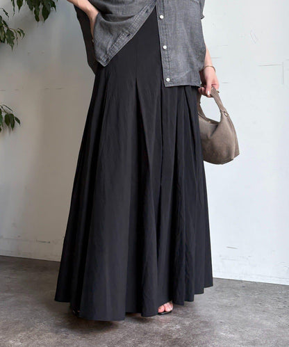 褶襉傘擺半身裙