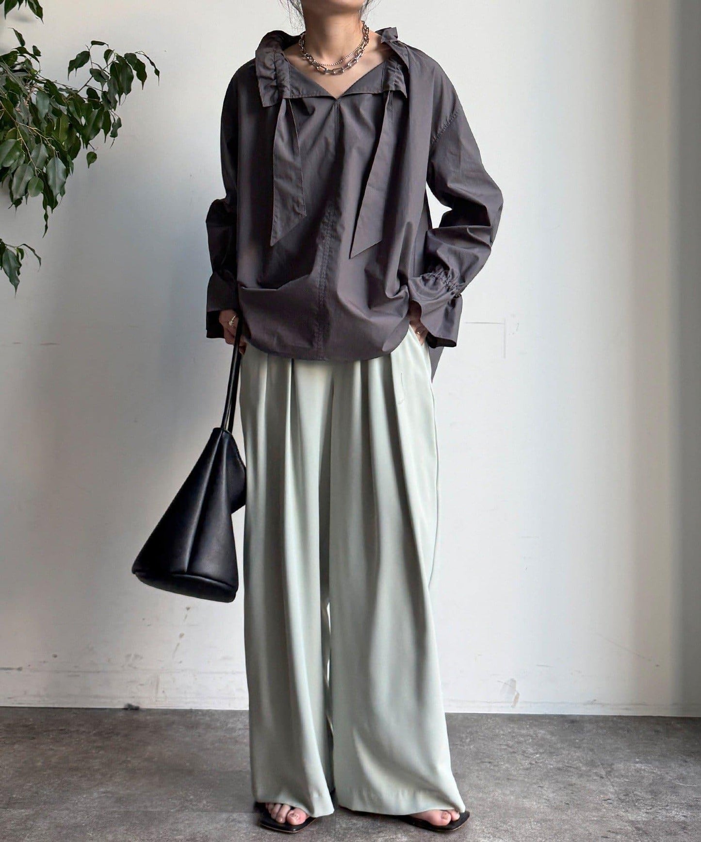 荷葉邊領 設計 襯衫