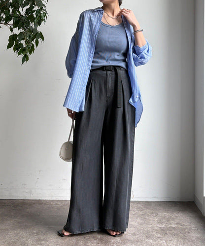 多穿法條紋設計襯衫