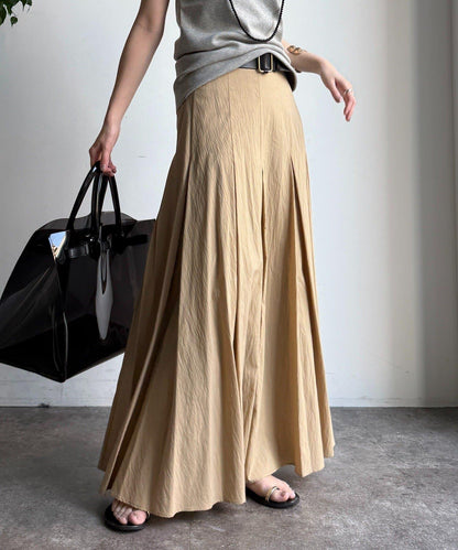 褶襉傘擺半身裙