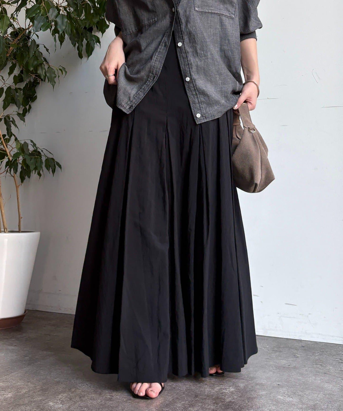 褶襉傘擺半身裙