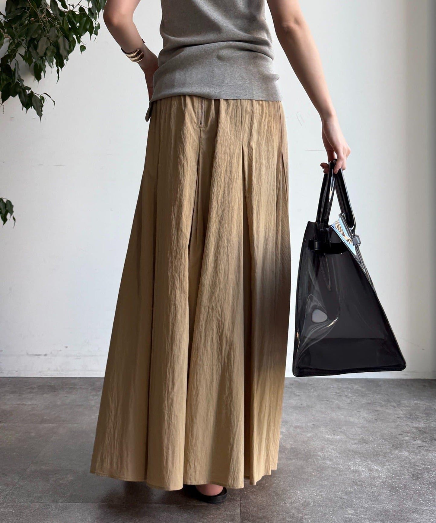 褶襉傘擺半身裙