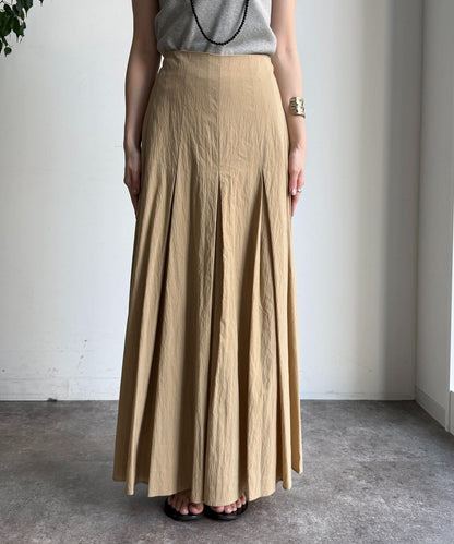 褶襉傘擺半身裙