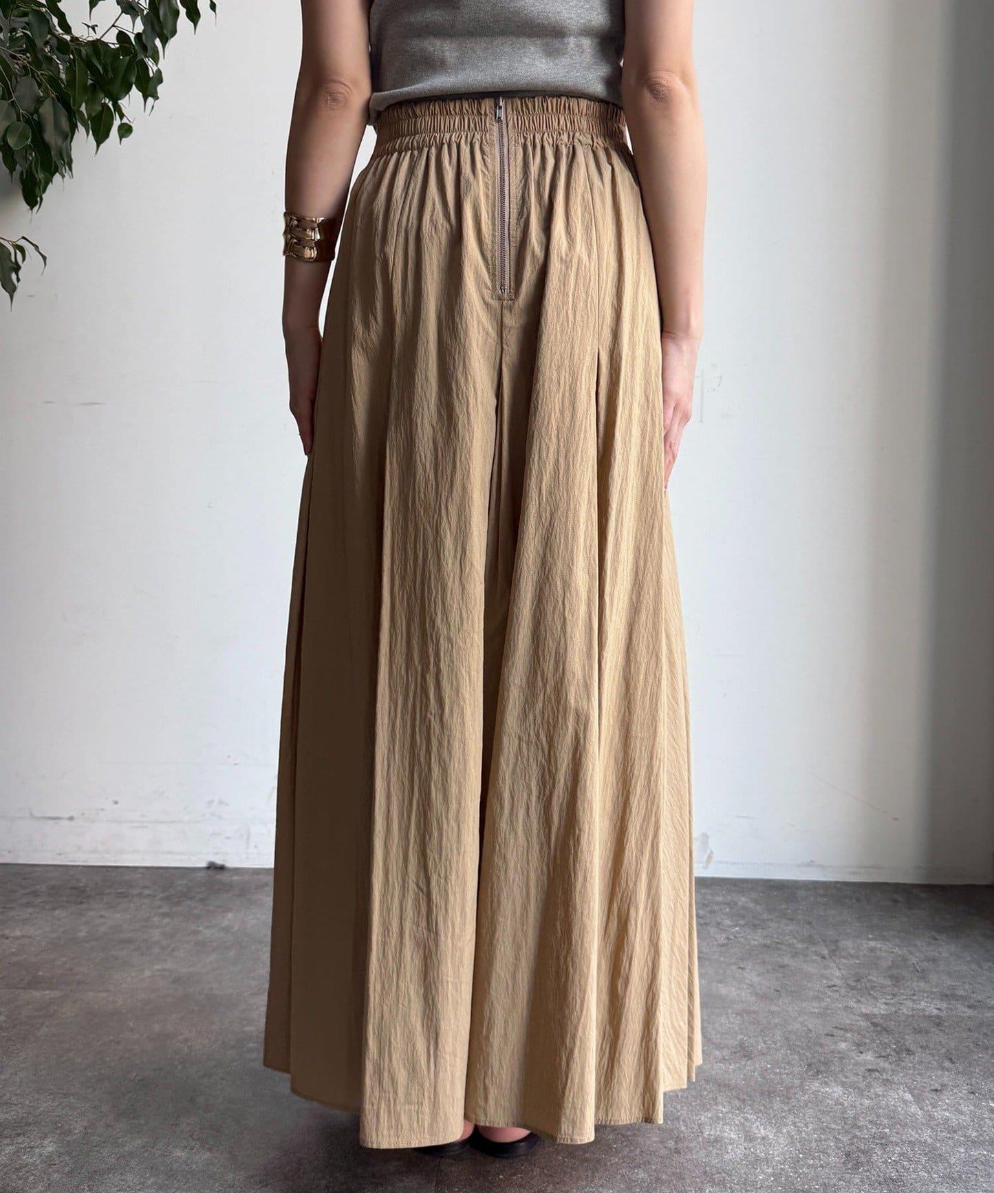 褶襉傘擺半身裙