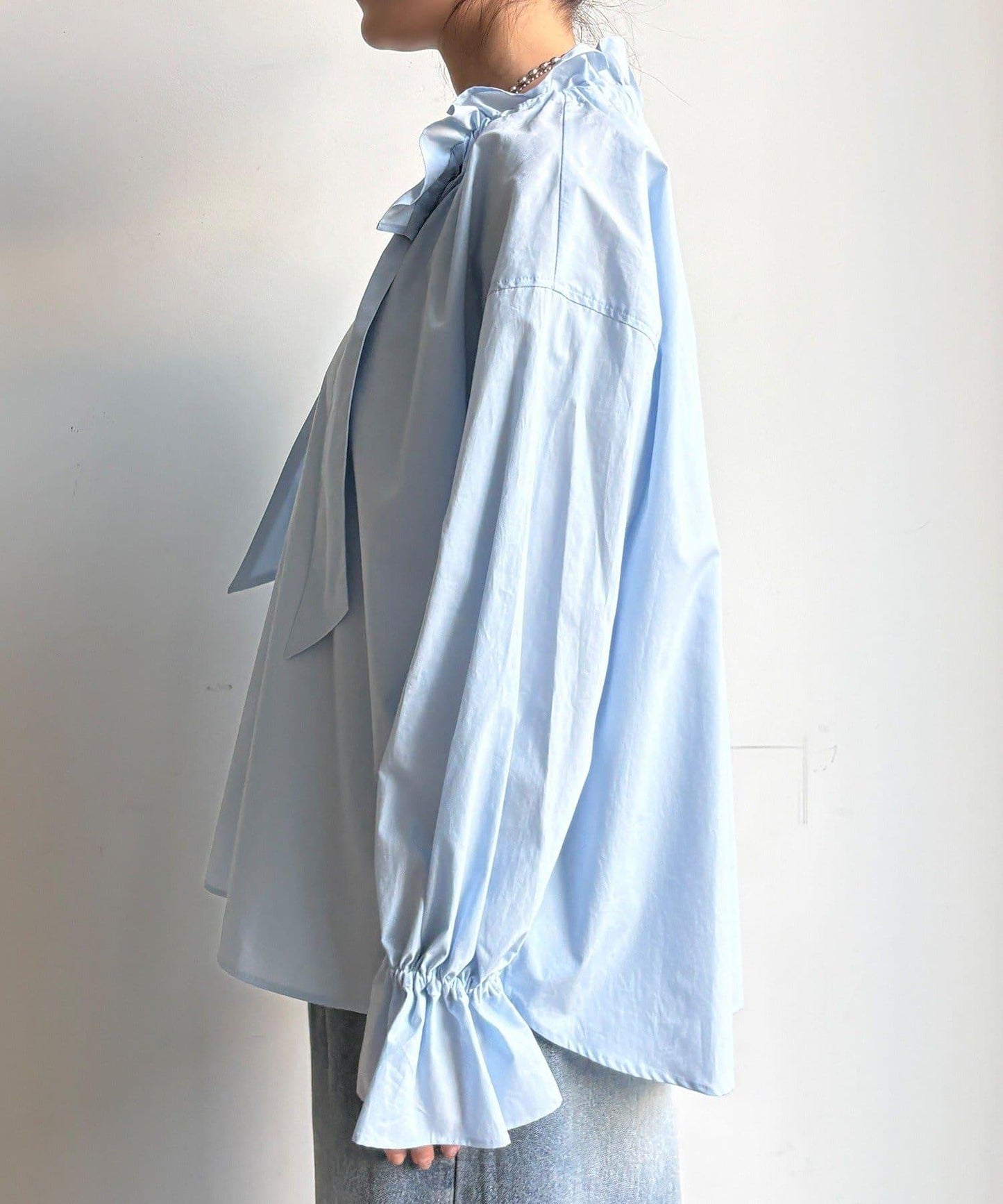 荷葉邊領 設計 襯衫