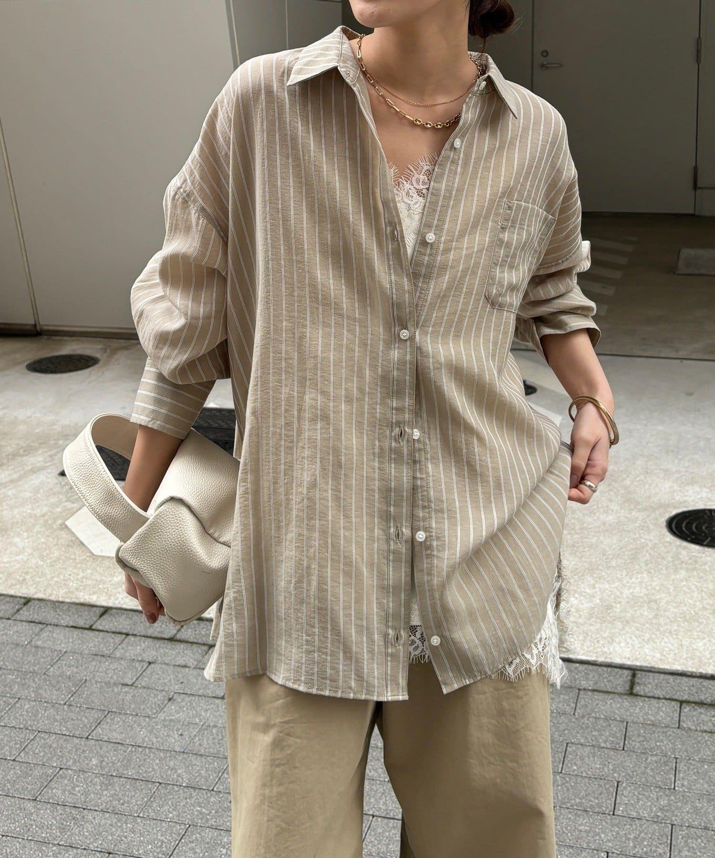 多穿法條紋設計襯衫
