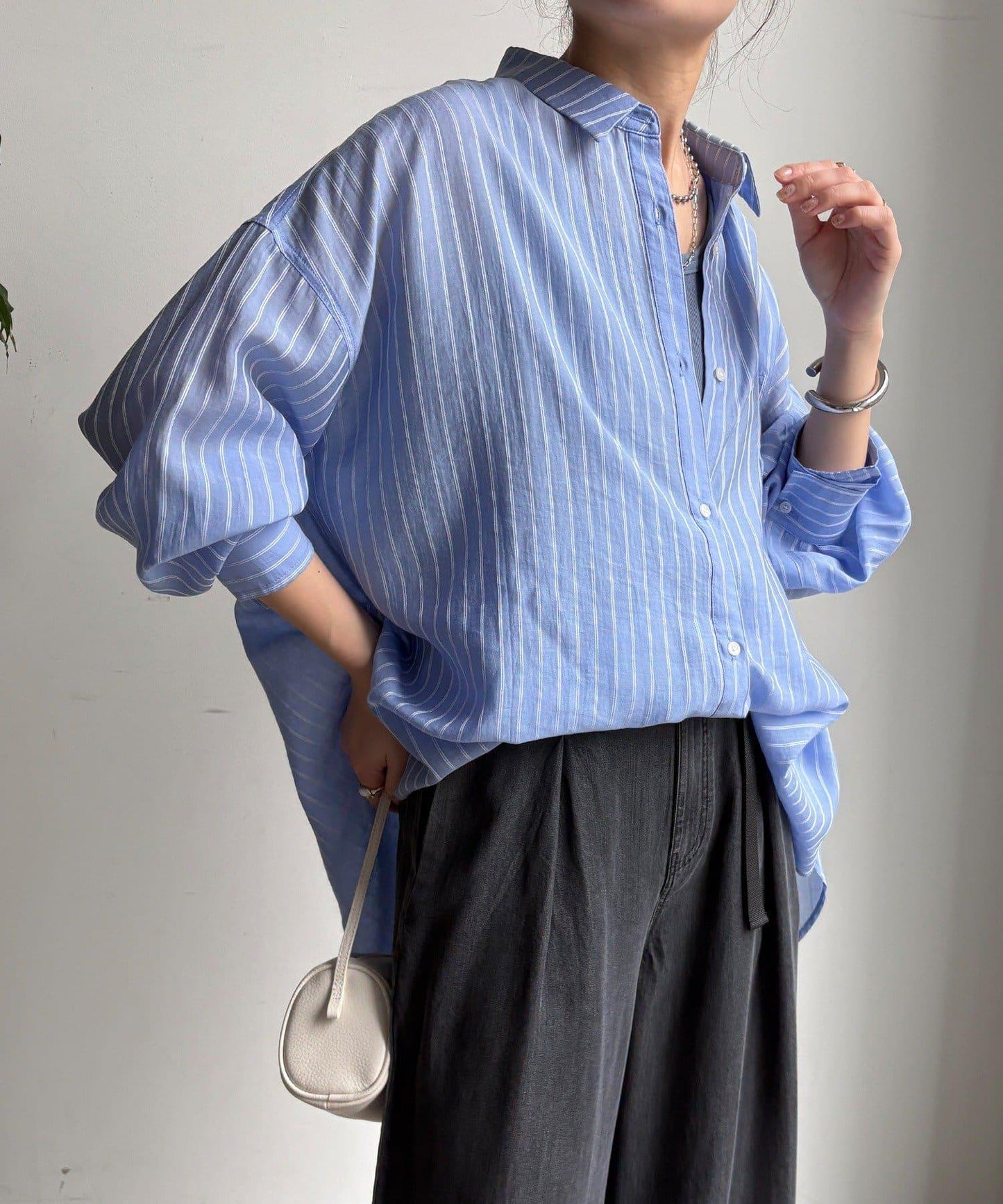 多穿法條紋設計襯衫