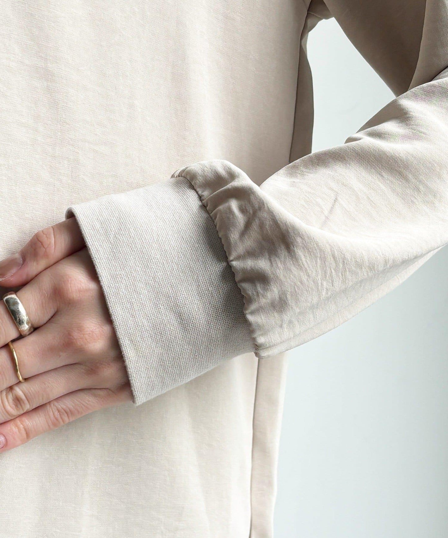 網絡限定 logo長袖TEE T恤