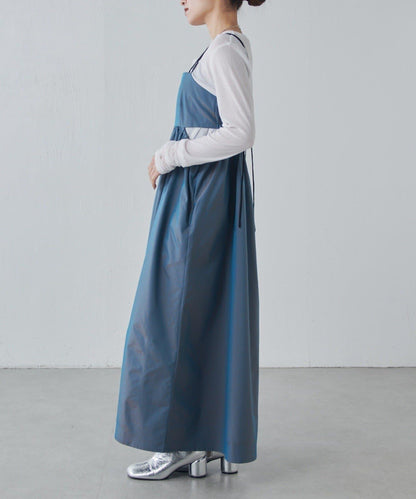 腰部拼接褶皺吊帶連衣裙