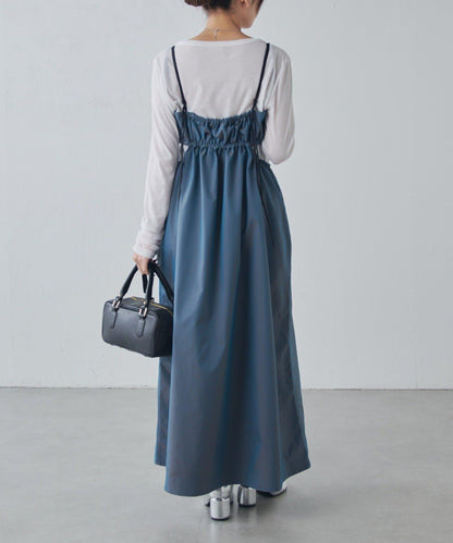 腰部拼接褶皺吊帶連衣裙