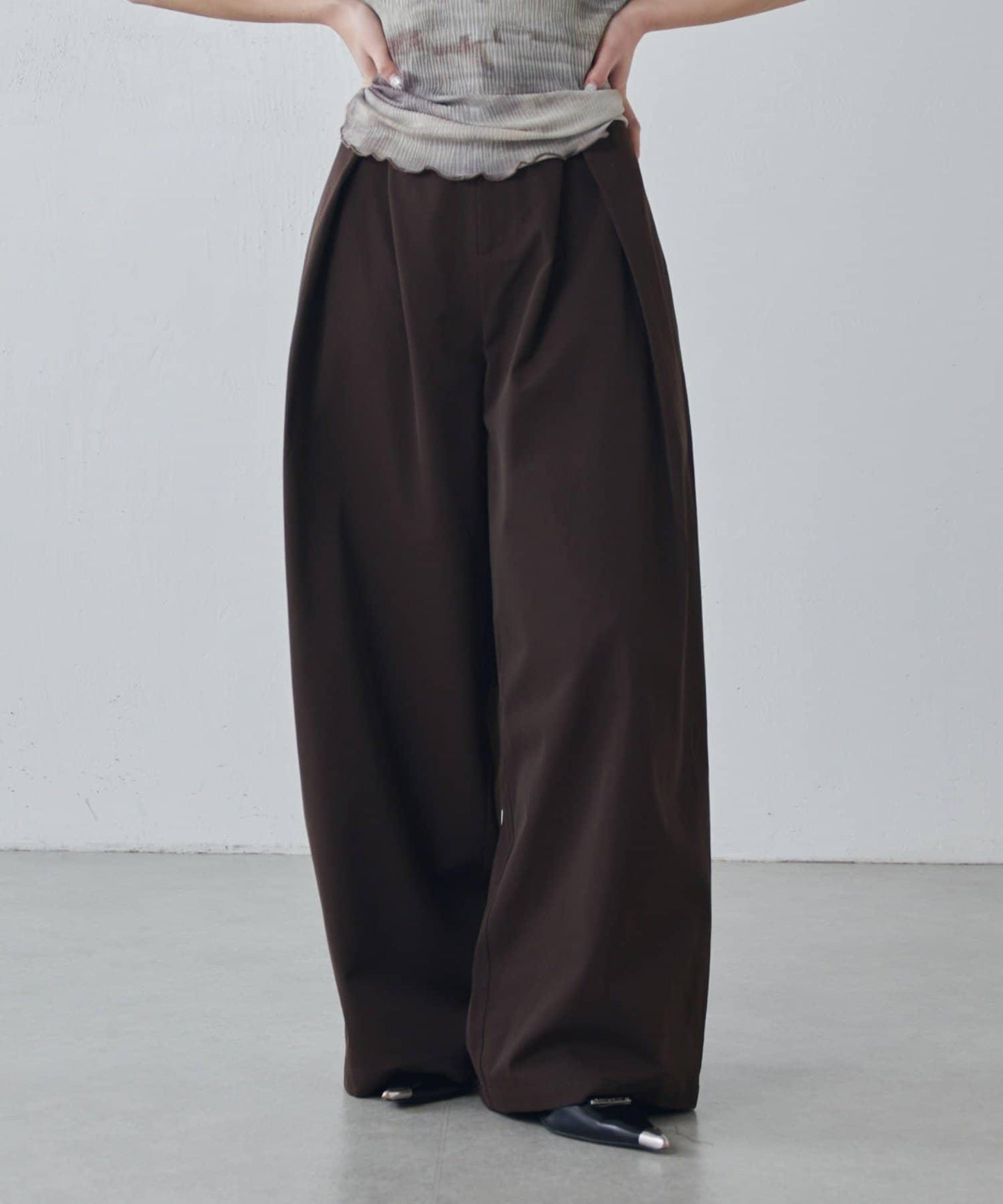 設計褶闊腿西裝褲