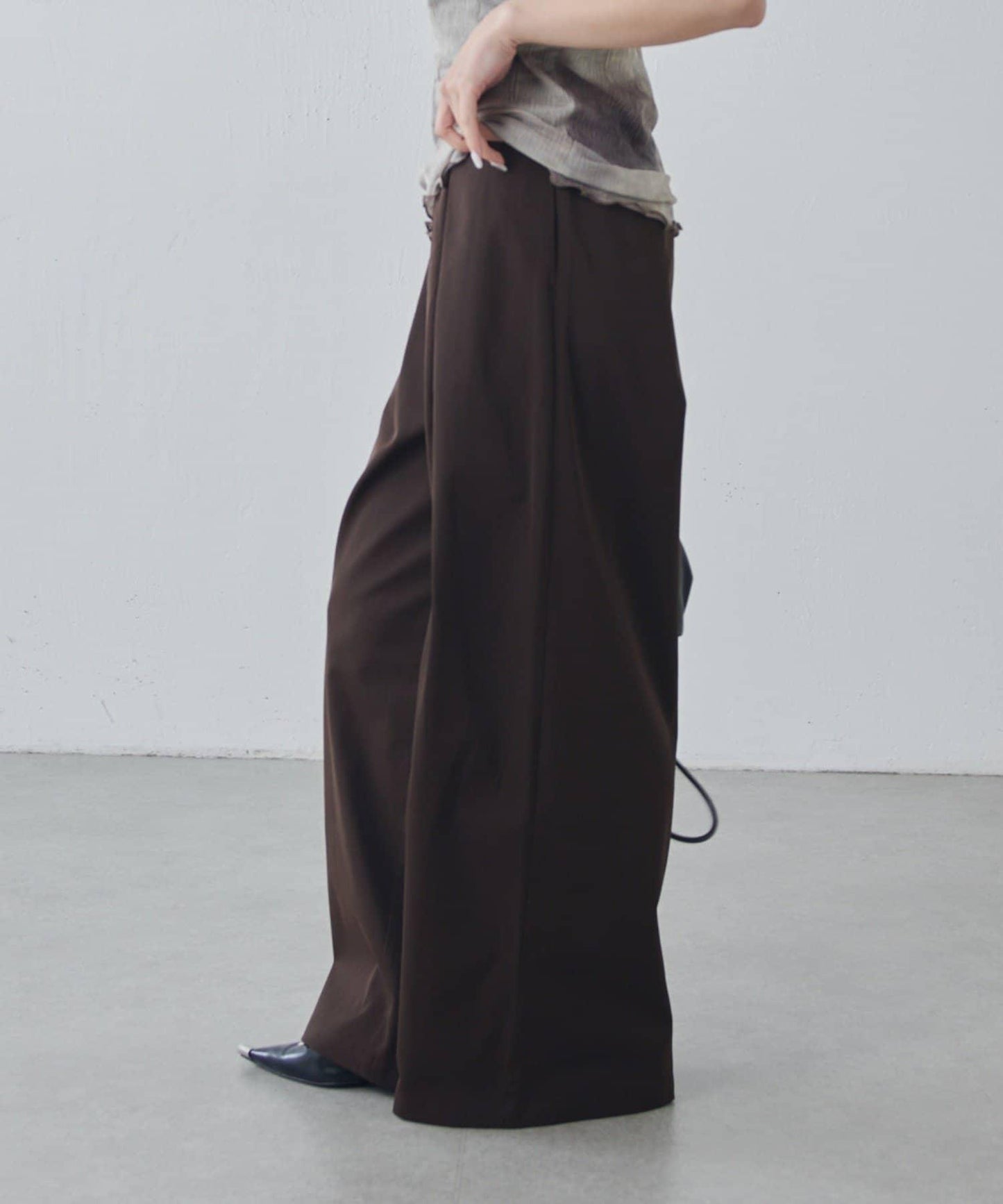 設計褶闊腿西裝褲