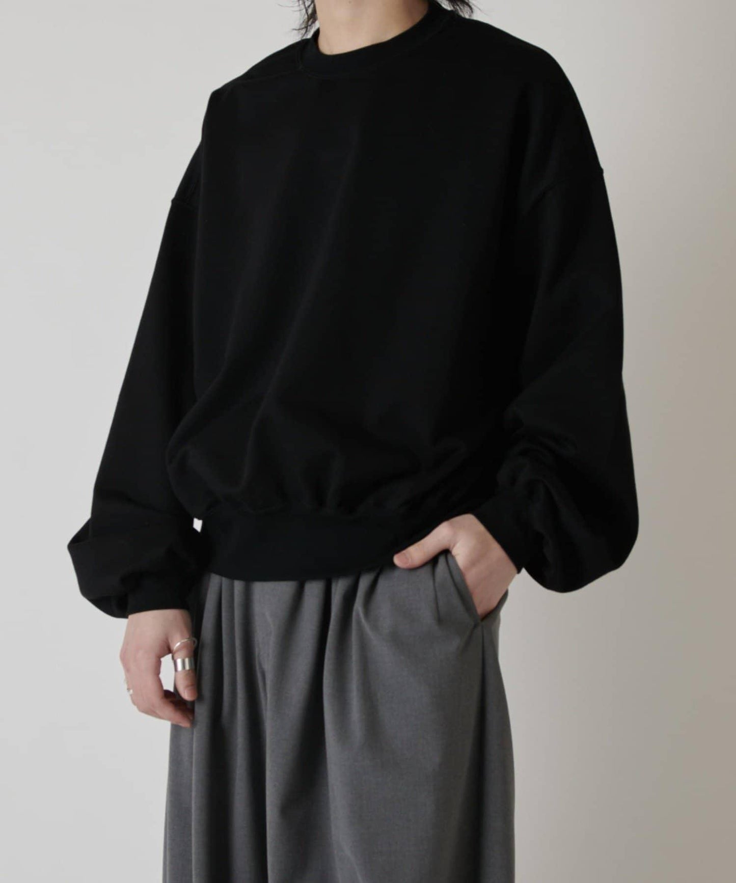 寬鬆版型 圓領 衛衣