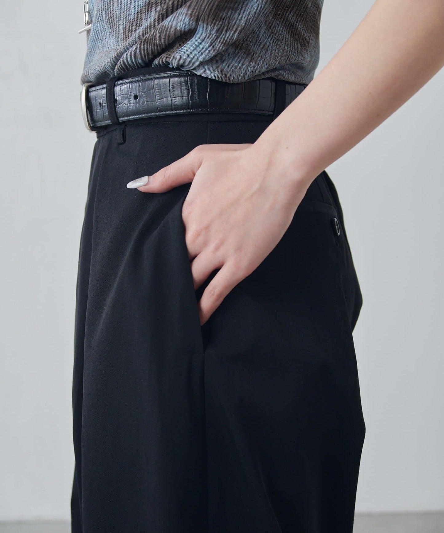 設計褶闊腿西裝褲