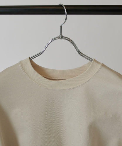 寬鬆版型 圓領 衛衣