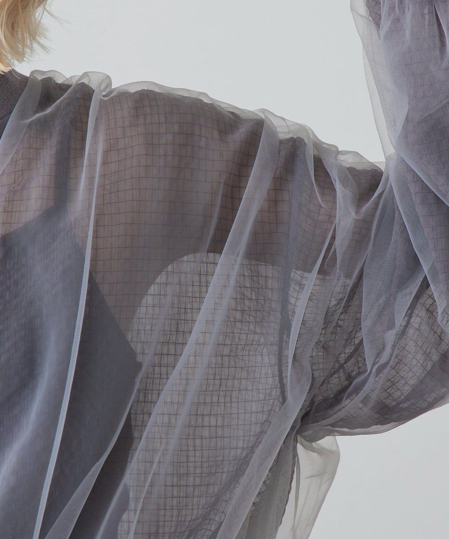 網紗蓬鬆設計 短外套