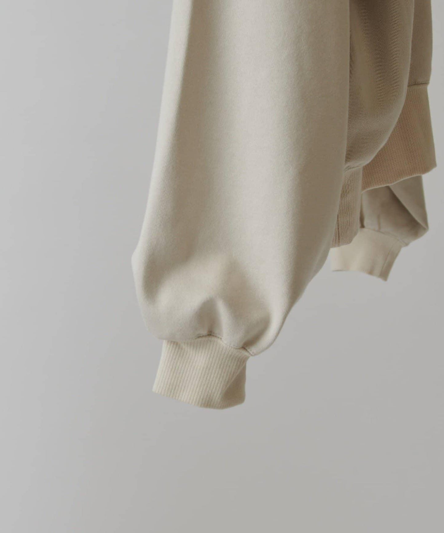 寬鬆版型 圓領 衛衣