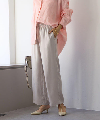 光澤緞面斜紋休閒褲