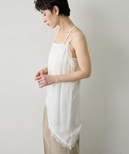 THE PAUSE 蕾絲鑲邊吊帶上衣