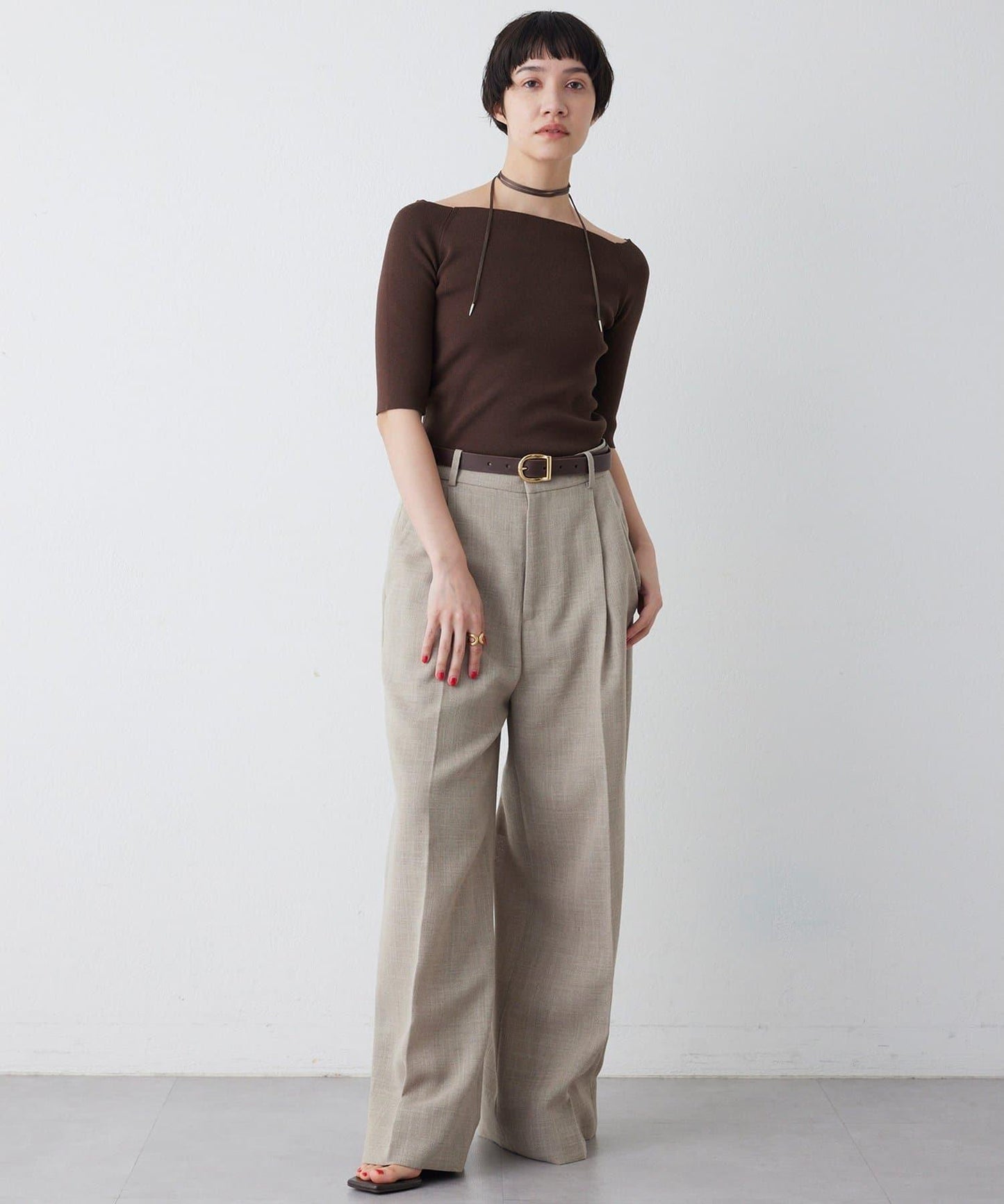 THE PAUSE 露肩半袖套頭上衣