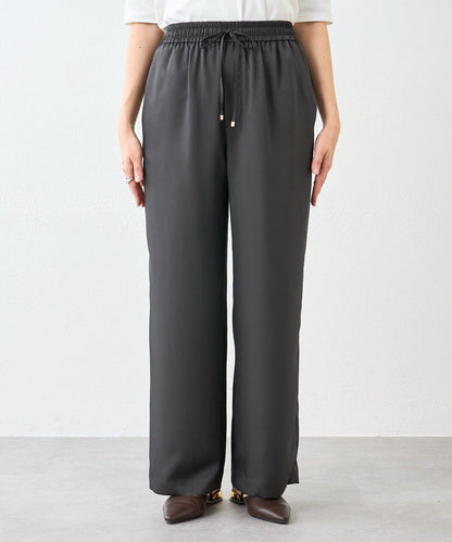 光澤緞面斜紋休閒褲