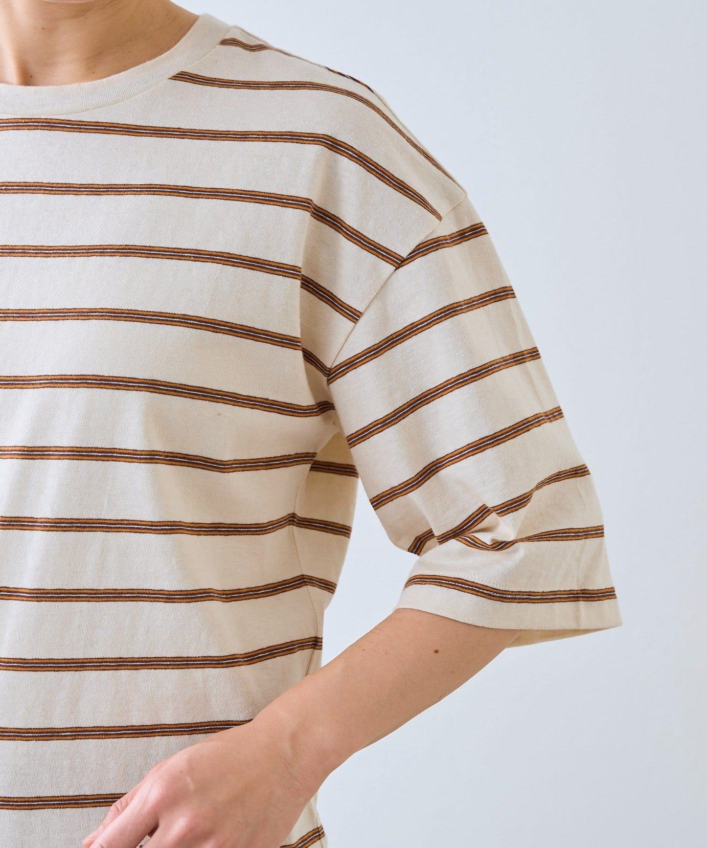 成人風 多色條紋 五分袖 Tee T恤