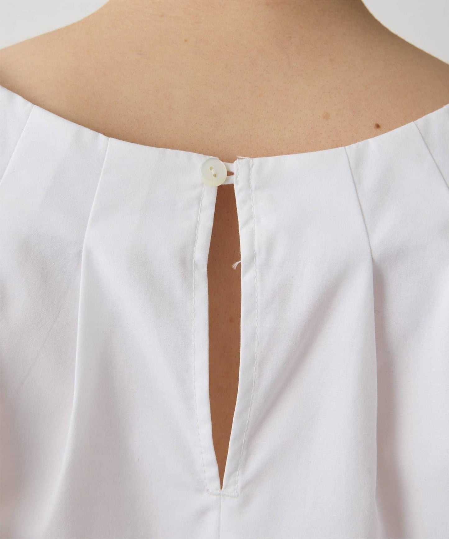 THE PAUSE 露肩設計襯衫